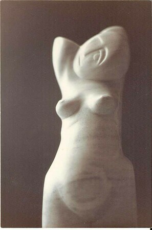 Figure Stretching alabaster. h.20cm. 1996